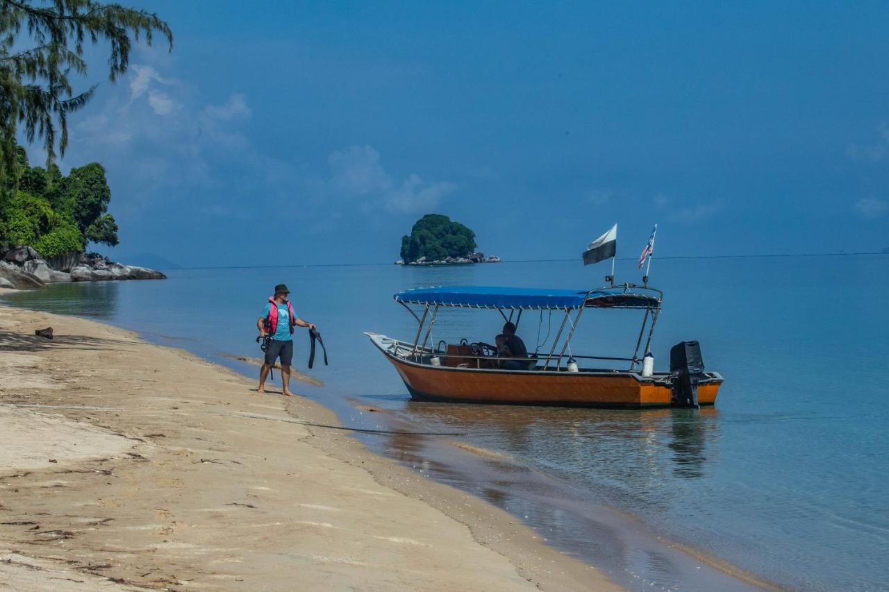 Kampong Ayer Batang Swiss Cottage Tioman מראה חיצוני תמונה