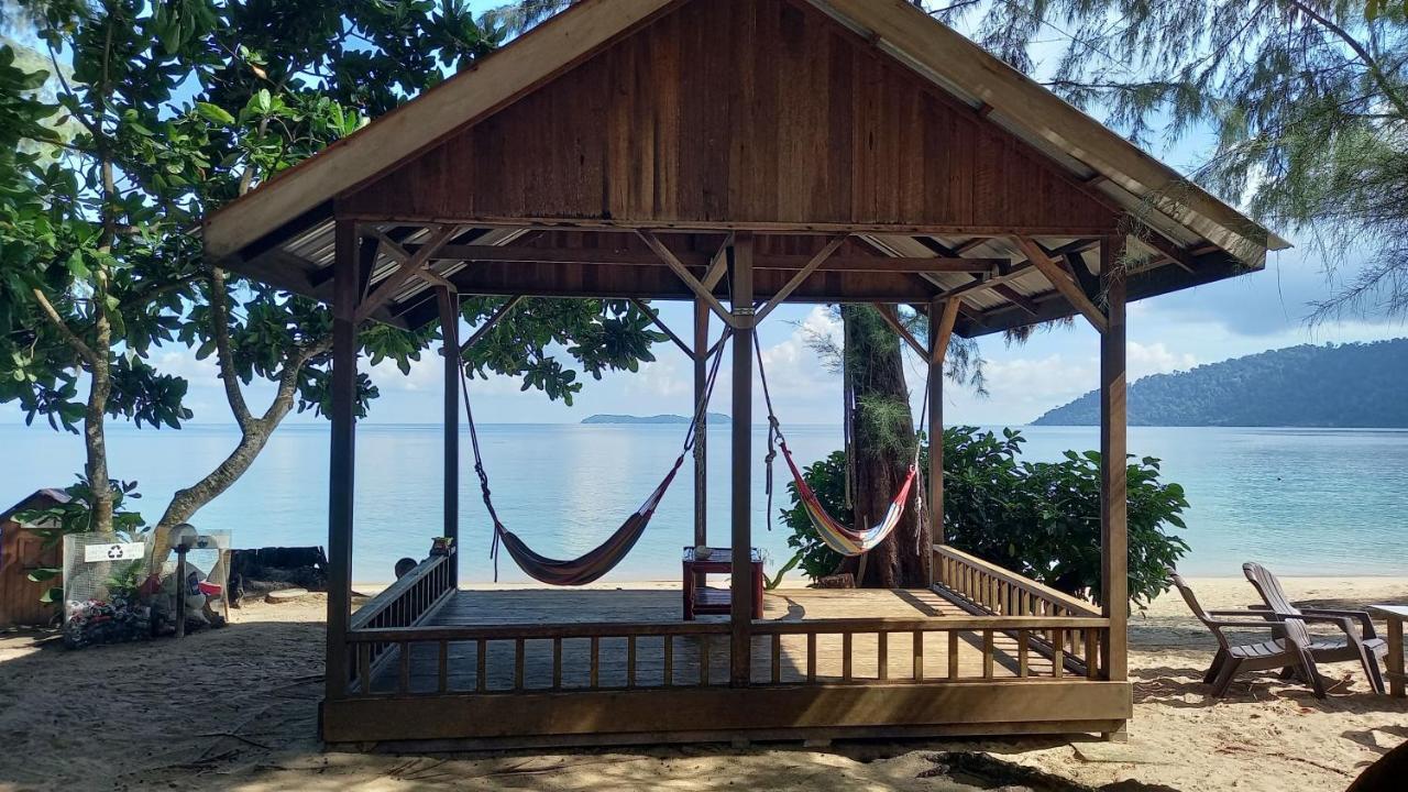 Kampong Ayer Batang Swiss Cottage Tioman מראה חיצוני תמונה